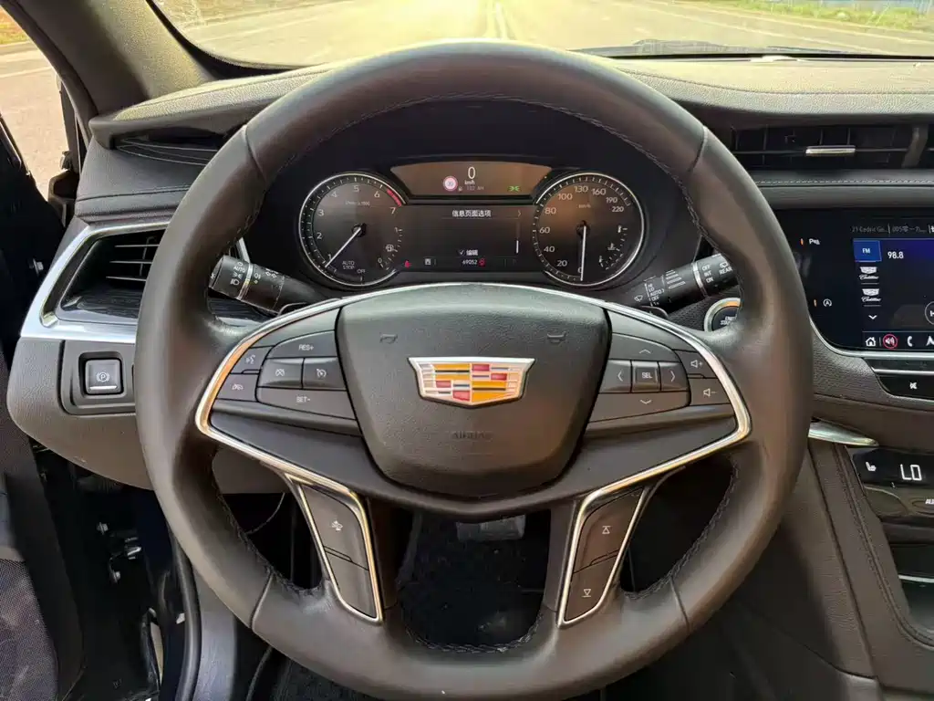 Cadillac XT5 Facelift 28 T Luxury