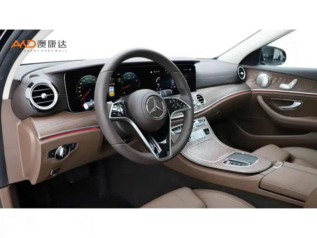 Mercedes-Benz E-Class 奔驰E260 L/2.0 T/23款/改款
