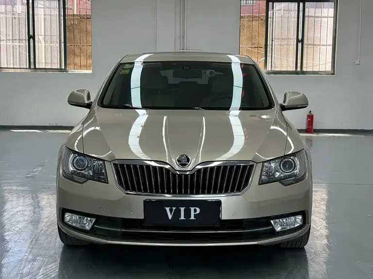 Skoda Superb 1.8 TSI Auto Elegant