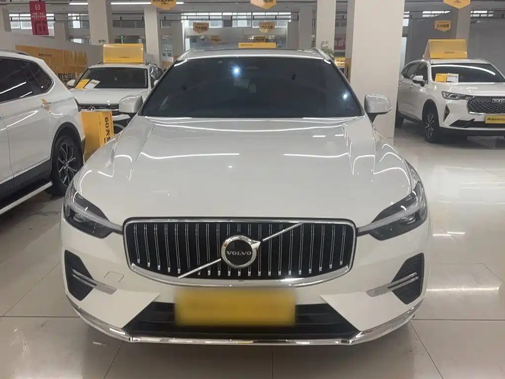 Volvo XC60 B5 4 WD Smart Ease Luxury