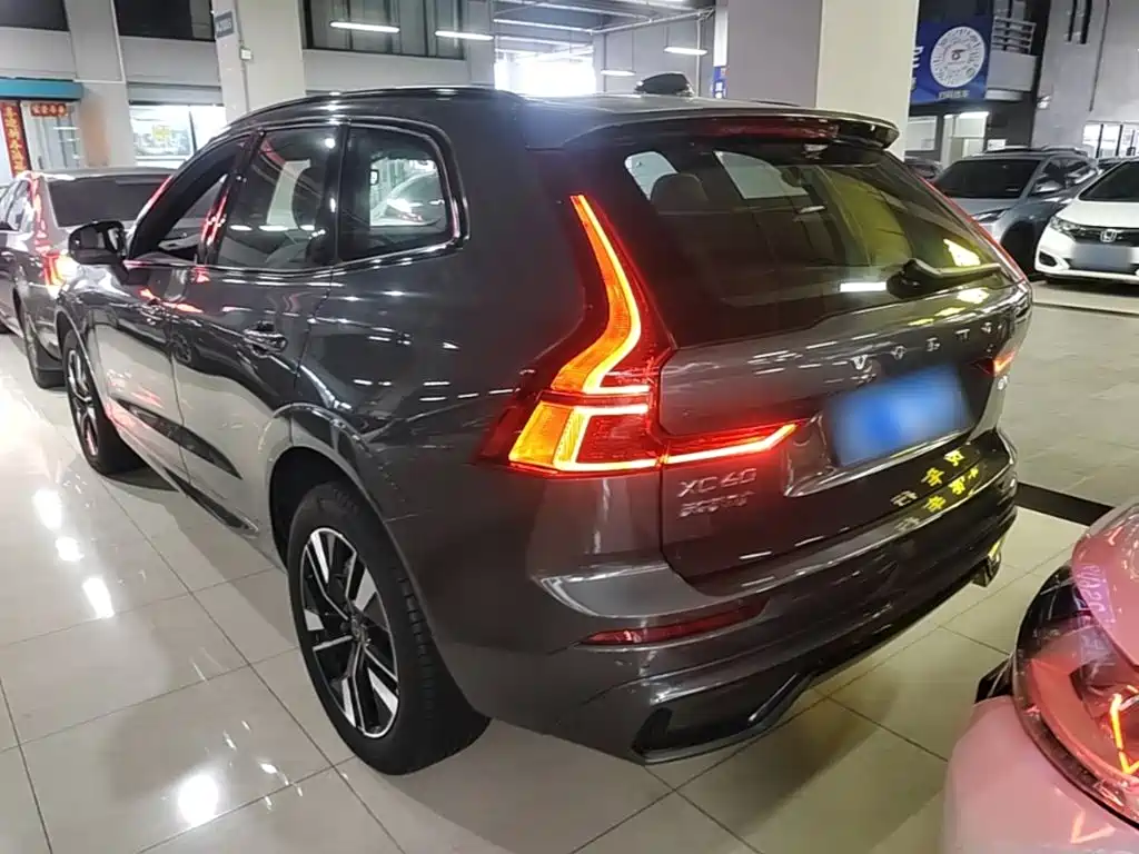 Volvo XC60 B5 4 WD Smart Vision Sport
