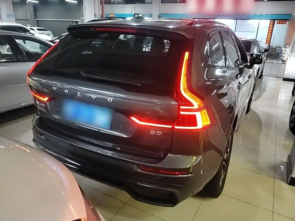 Volvo XC60 B5 4 WD Smart Vision Sport