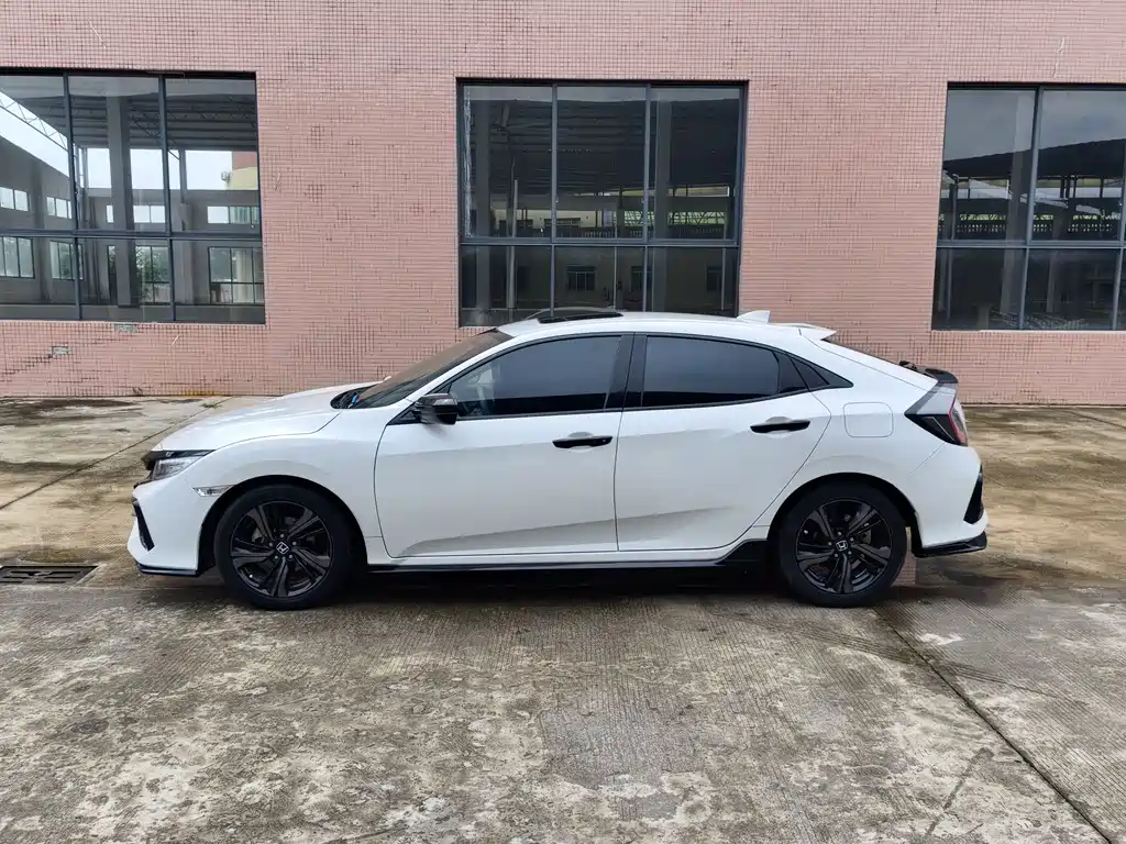 Civic HATCHBACK 220 TURBO CVT Trend Cool Control