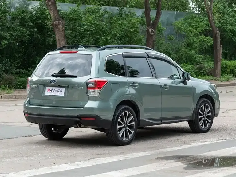 Subaru Forester 森林人 2018款 2.5 i 豪华导航版EyeSight