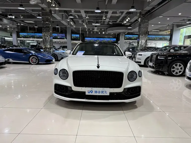 Bentley Flying Spur 4.0 T V8 Standard