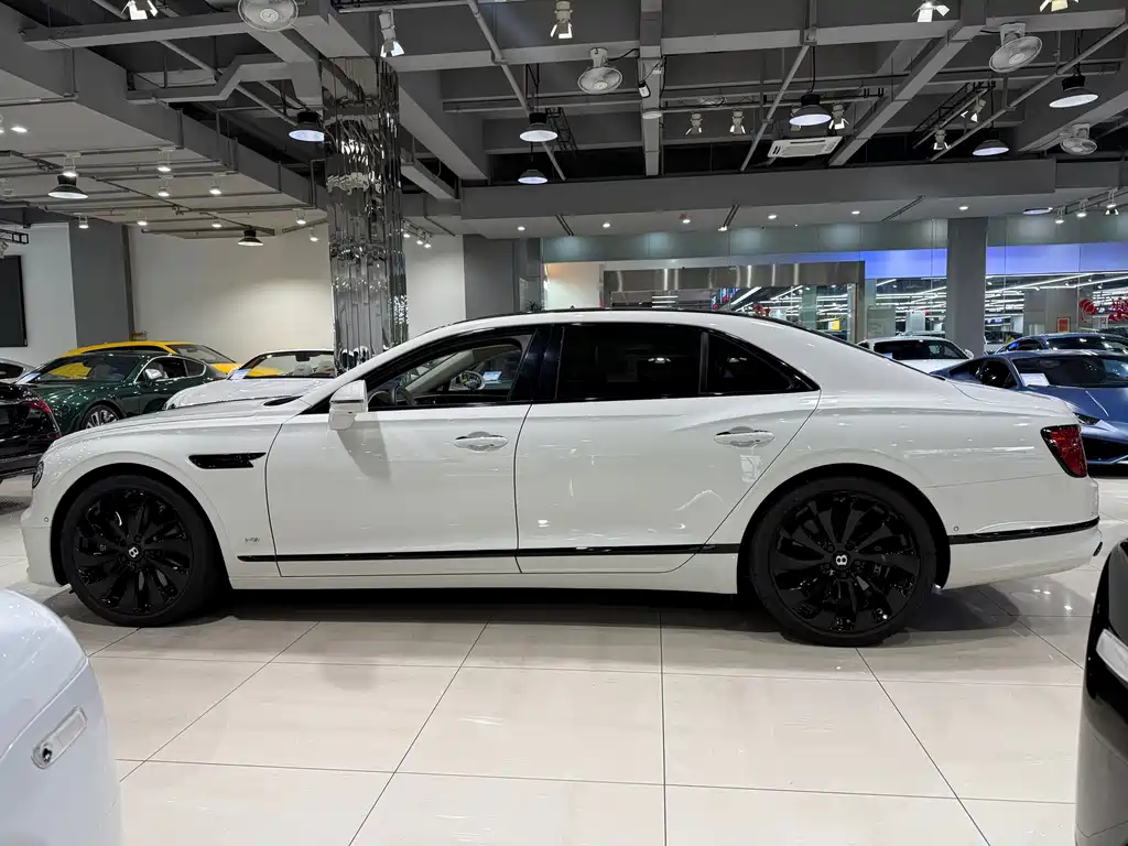 Flying Spur 4.0 T V8 Standard