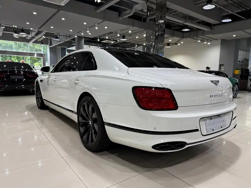 Flying Spur 4.0 T V8 Standard