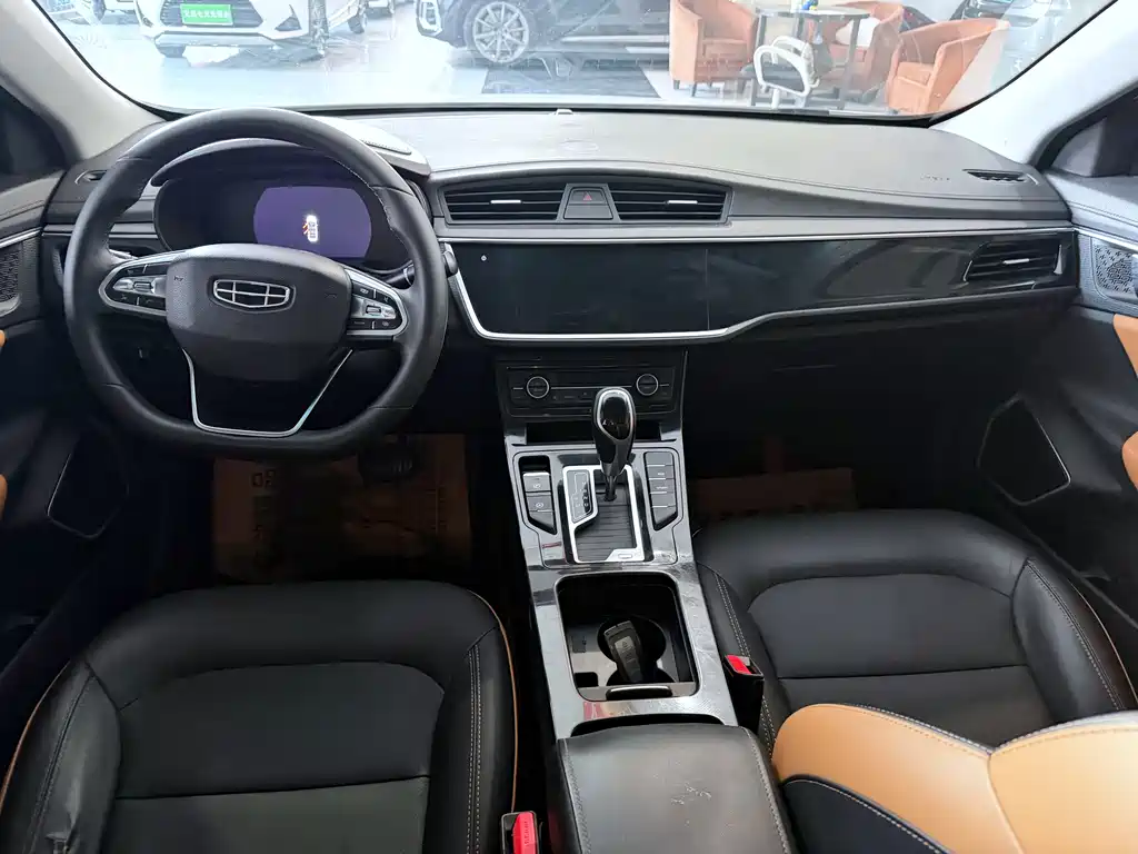 Emgrand GL 1.4 T CVT Luxury