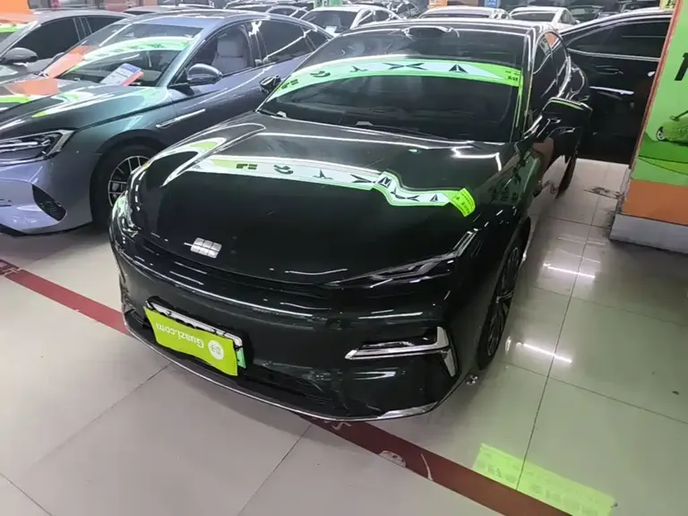 Geely Galaxy Xingyao 8 130 km EM-P Starship