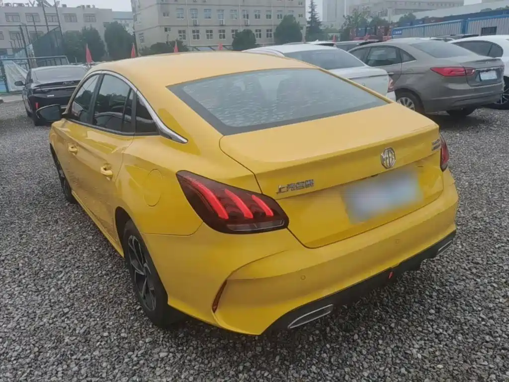 MG5 180 DVVT CVT Youth Luxury