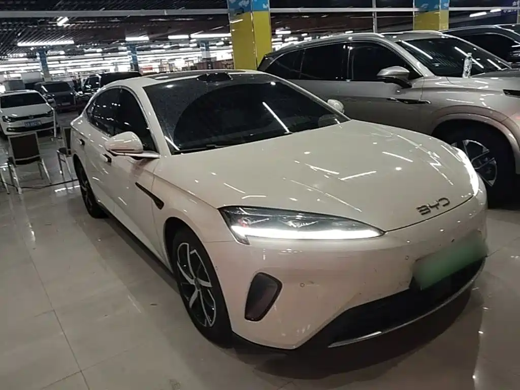 Seal 07 DM-i DM-i 1.5 T 230 km Flagship