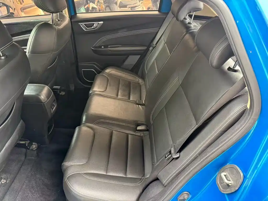 Vision X3 1.5 L Auto Elite
