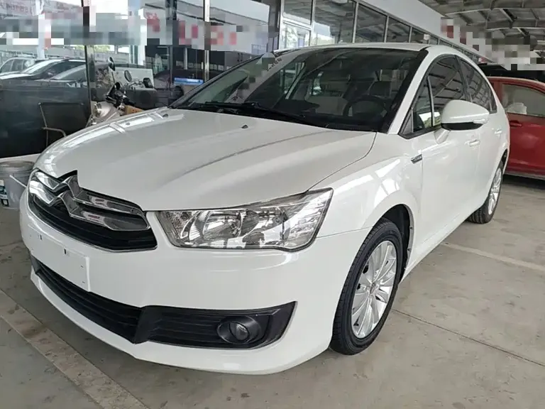 Citroën C-Quatre Classic Sedan 1.6 L Auto Fashionable