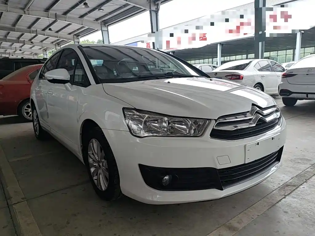 C-Quatre Classic Sedan 1.6 L Auto Fashionable