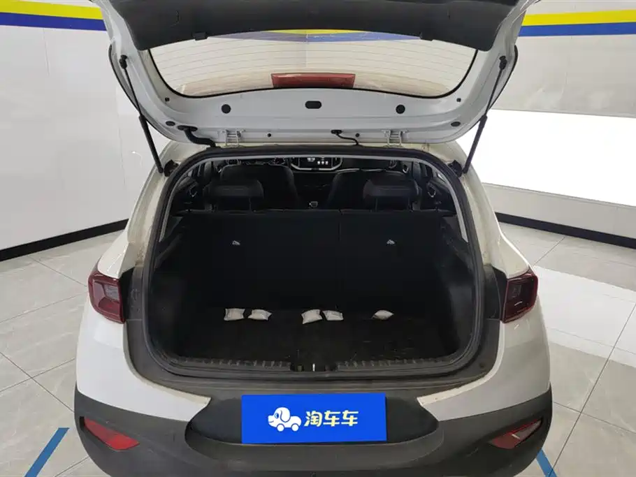 Stonic 奕跑 2021款 1.4 L 手动趣享版