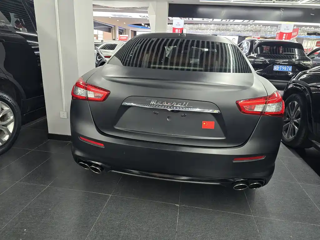 Ghibli 3.0 T Standard