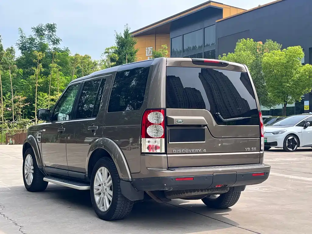 Discovery 5.0 V8 SE