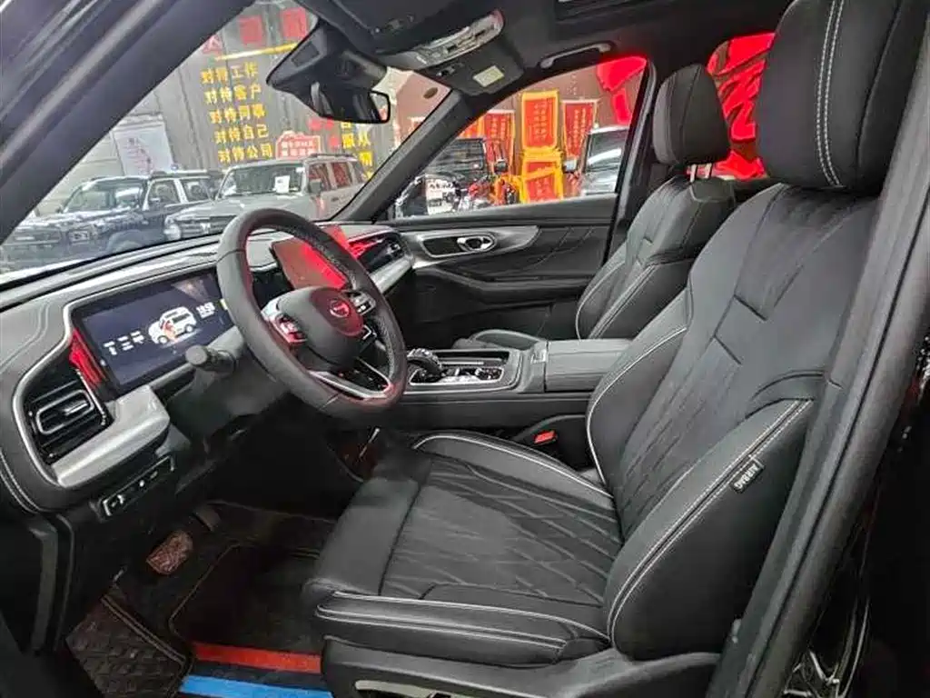 GAC Trumpchi GS8 Navigator Series 2.0 TGDI 2 WD Luxury 5-seat