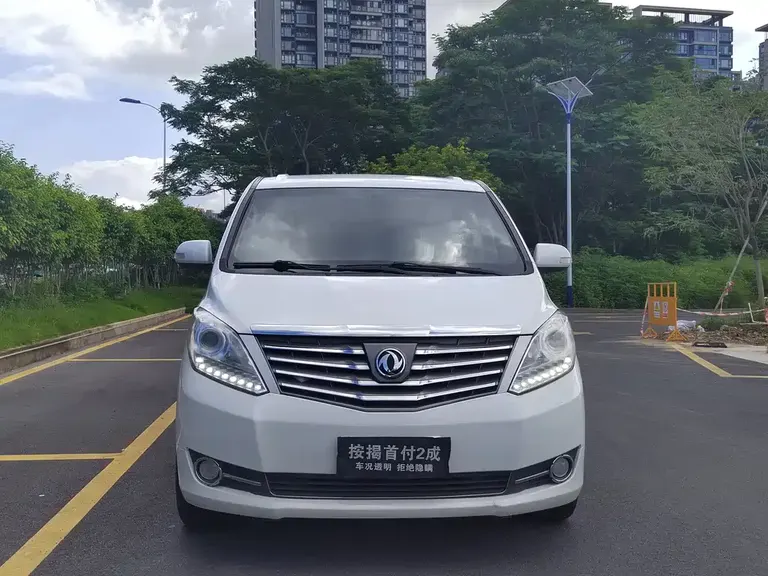 Dongfeng Fengxing CM7 Facelift 2.0 T Auto Premium