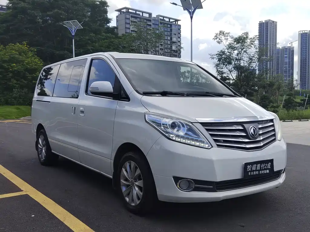Fengxing CM7 Facelift 2.0 T Auto Premium