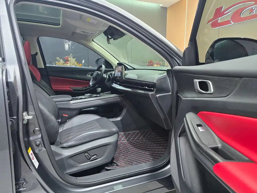 Changan CS55 PLUS 2 nd Gen 1.5 T DCT Navigator