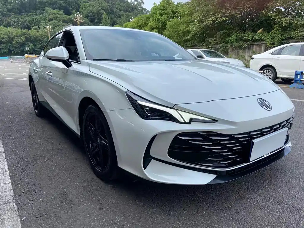 MG7 1.5 T DCT Supreme Beauty Comfort Enjoyment