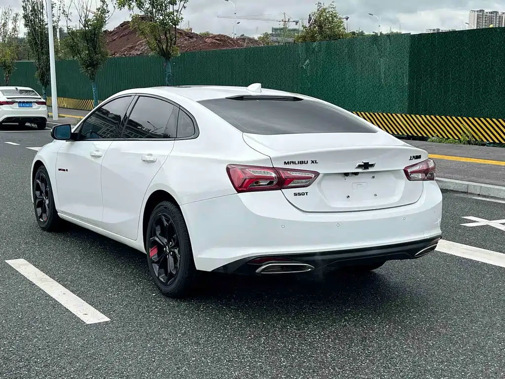 Malibu XL Redline 550 T Auto Sharp Connect
