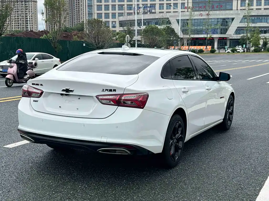 Malibu XL Redline 550 T Auto Sharp Connect