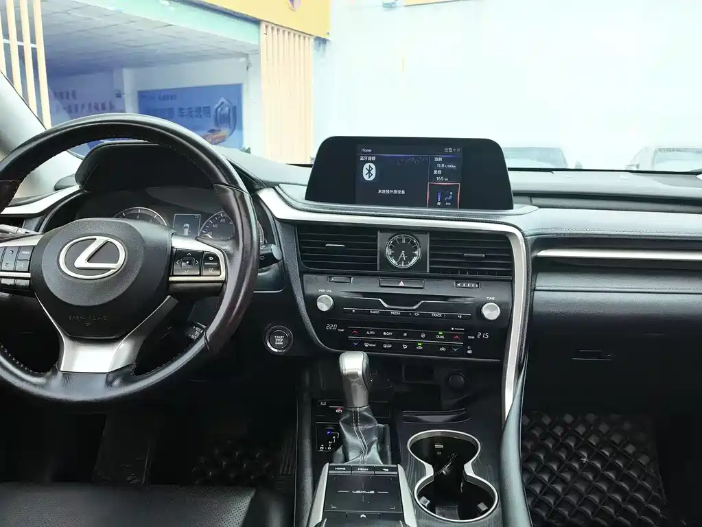 Lexus RX 300 2 WD Elite CN-VI