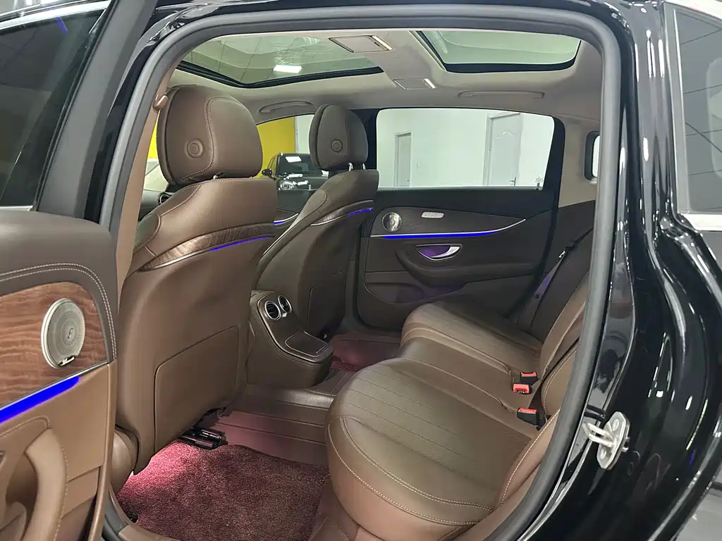 Mercedes-Benz E-Class Facelift E 260 L