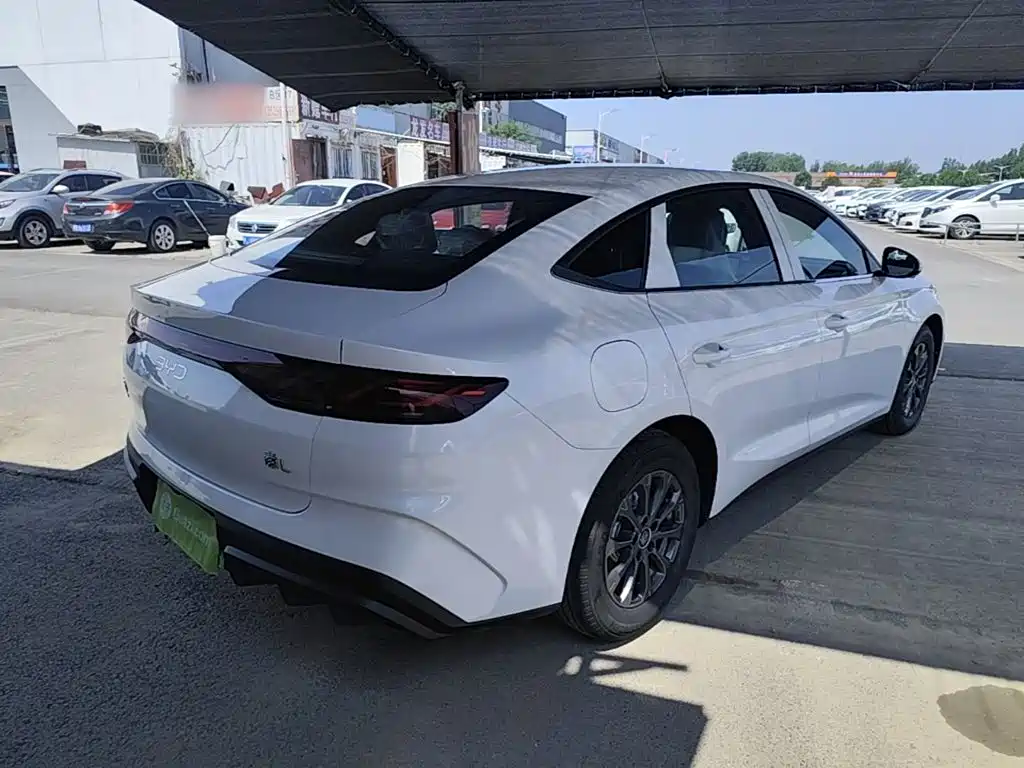 Qin L 秦L 2026款 DM-i 128 KM进取型