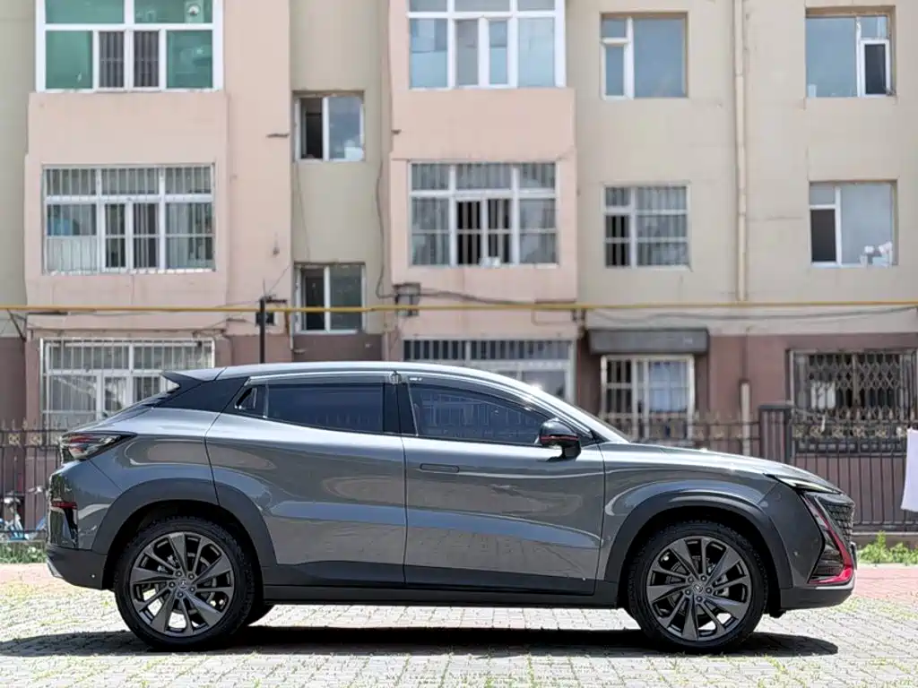 Changan UNI-T 1.5 T Flagship