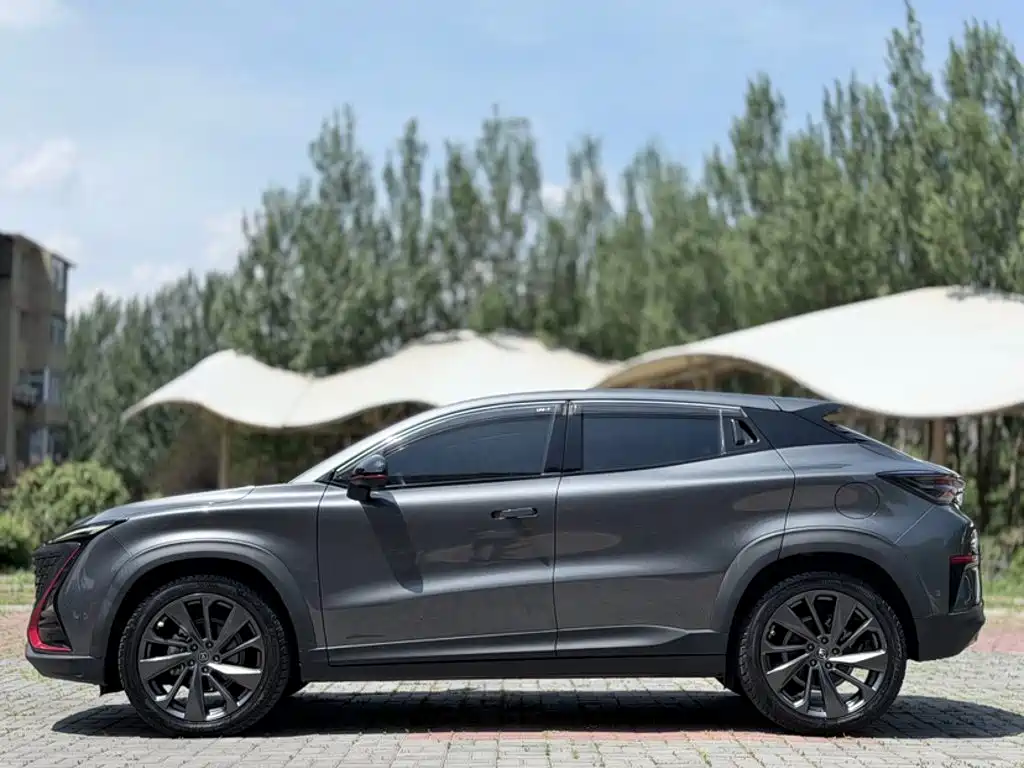 Changan UNI-T 1.5 T Flagship