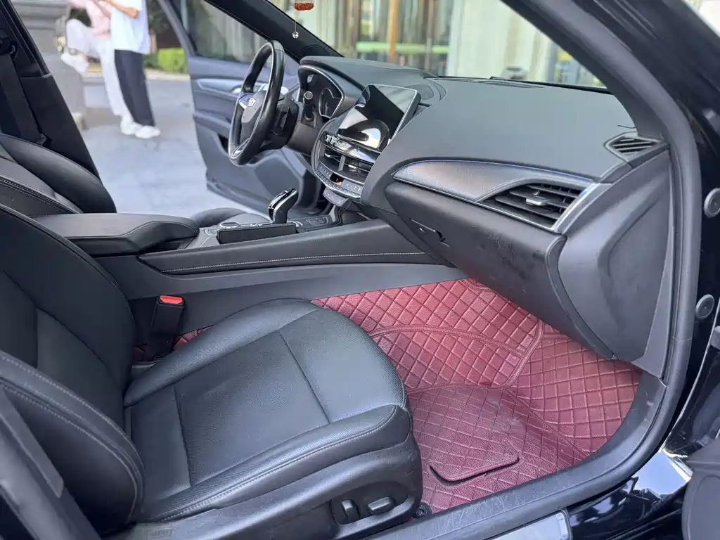 Cadillac CT5 28 T Luxury