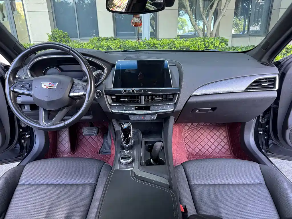 Cadillac CT5 28 T Luxury