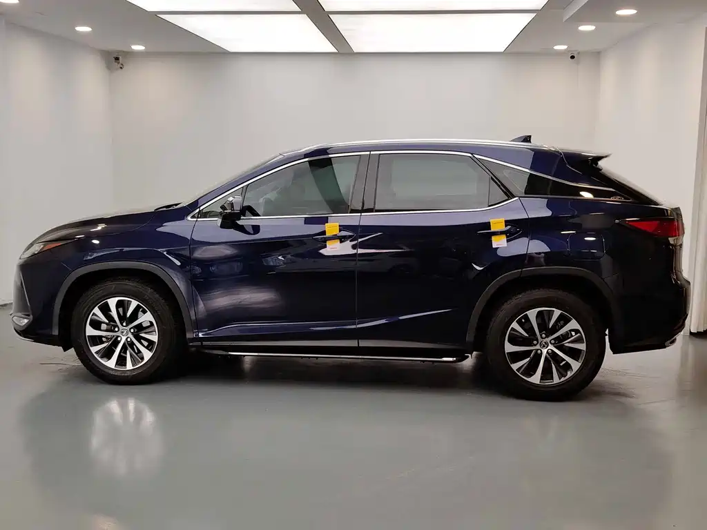 Lexus RX Facelift 300 2 WD Comfort