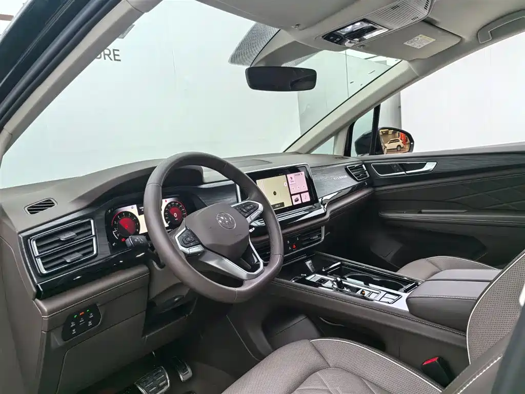 Viloran 380 TSI Distinguished