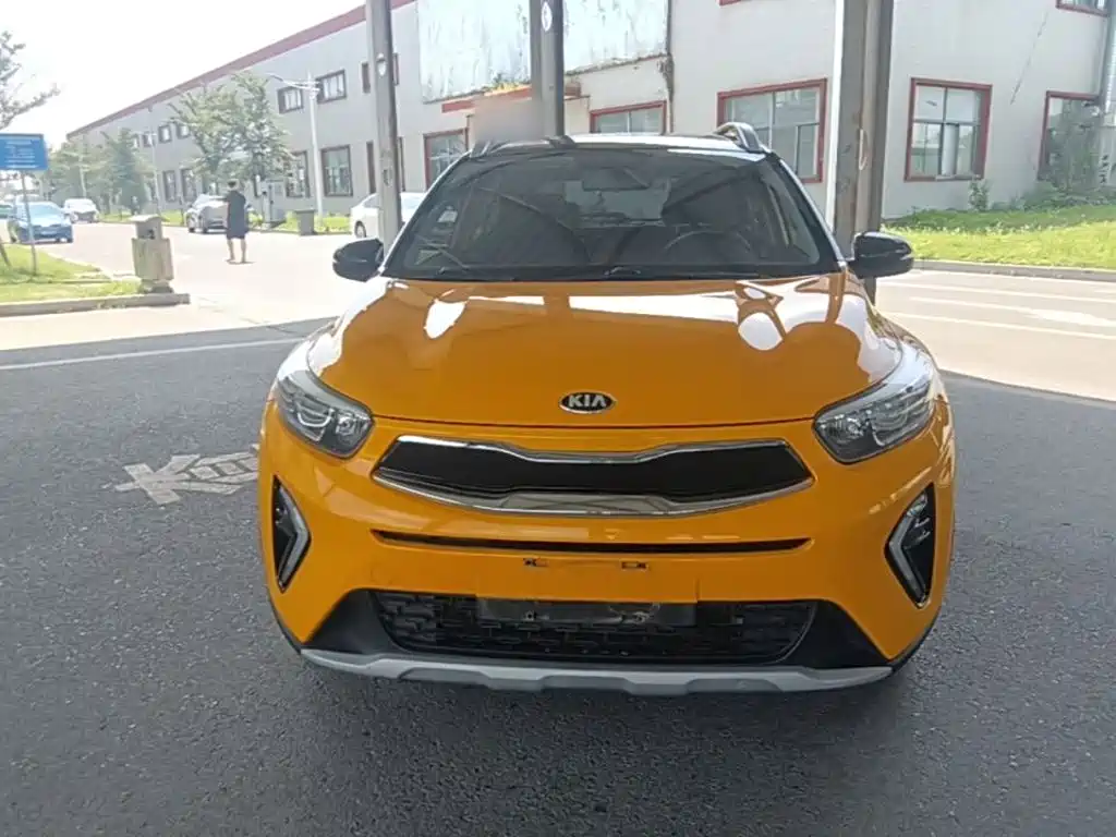 Stonic 1.4 L Auto Sport CN-VI