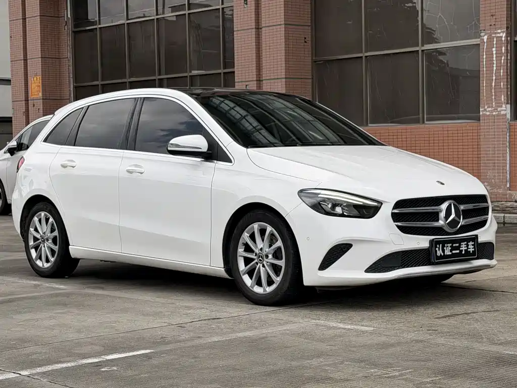 Mercedes-Benz B-Class B 200 Fashion