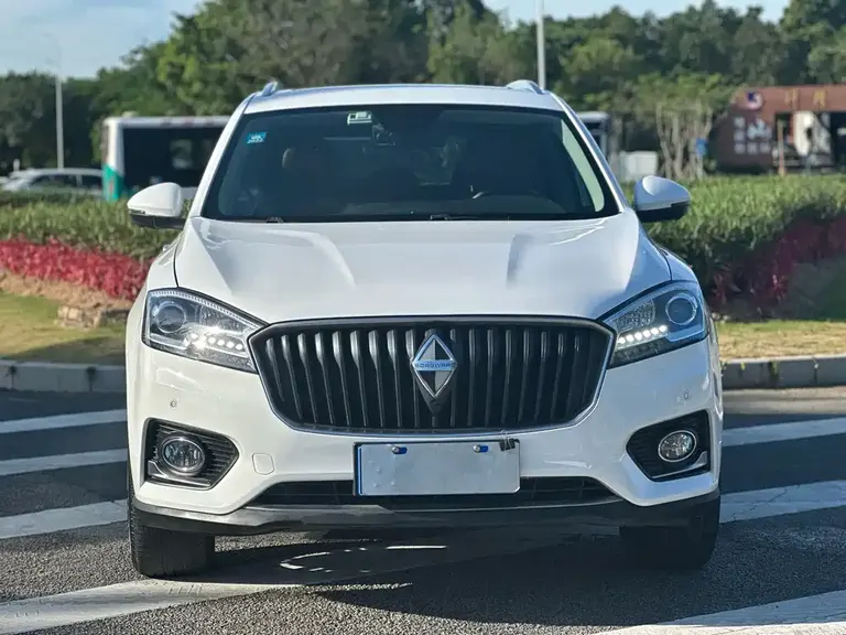 Borgward BX7 28 T 4 WD Flagship 5-seat