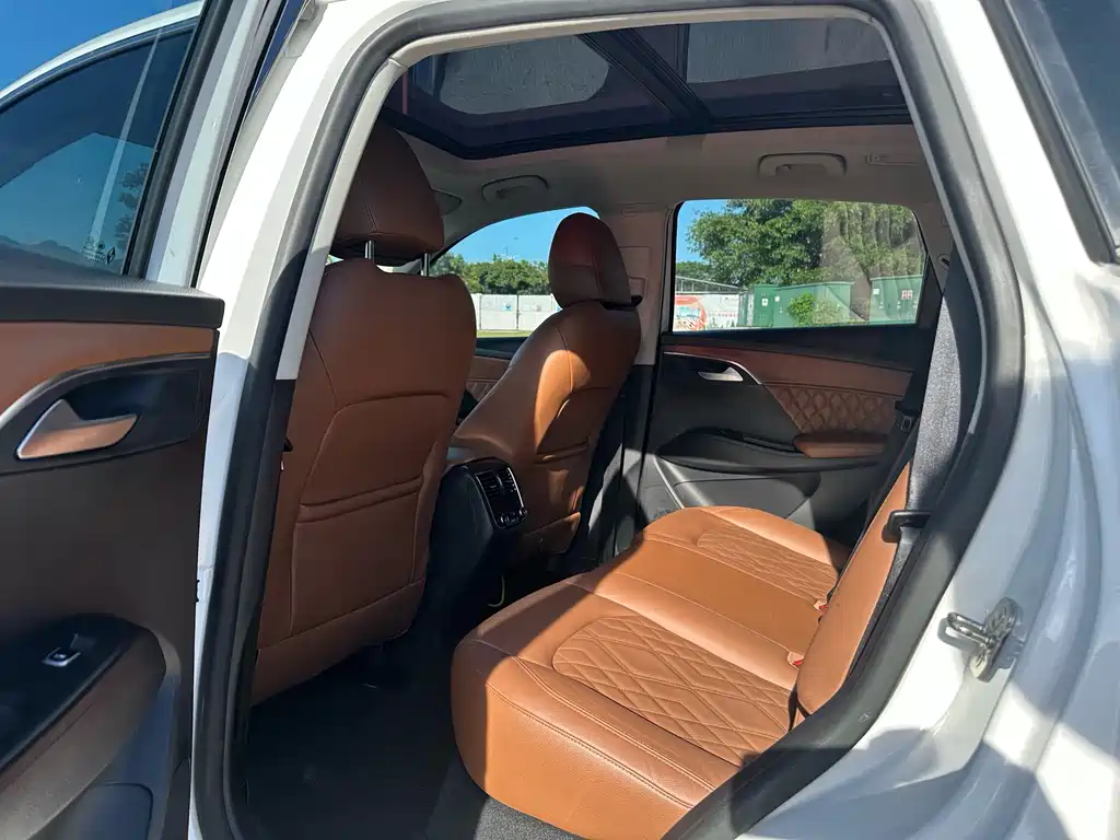 Borgward BX7 28 T 4 WD Flagship 5-seat