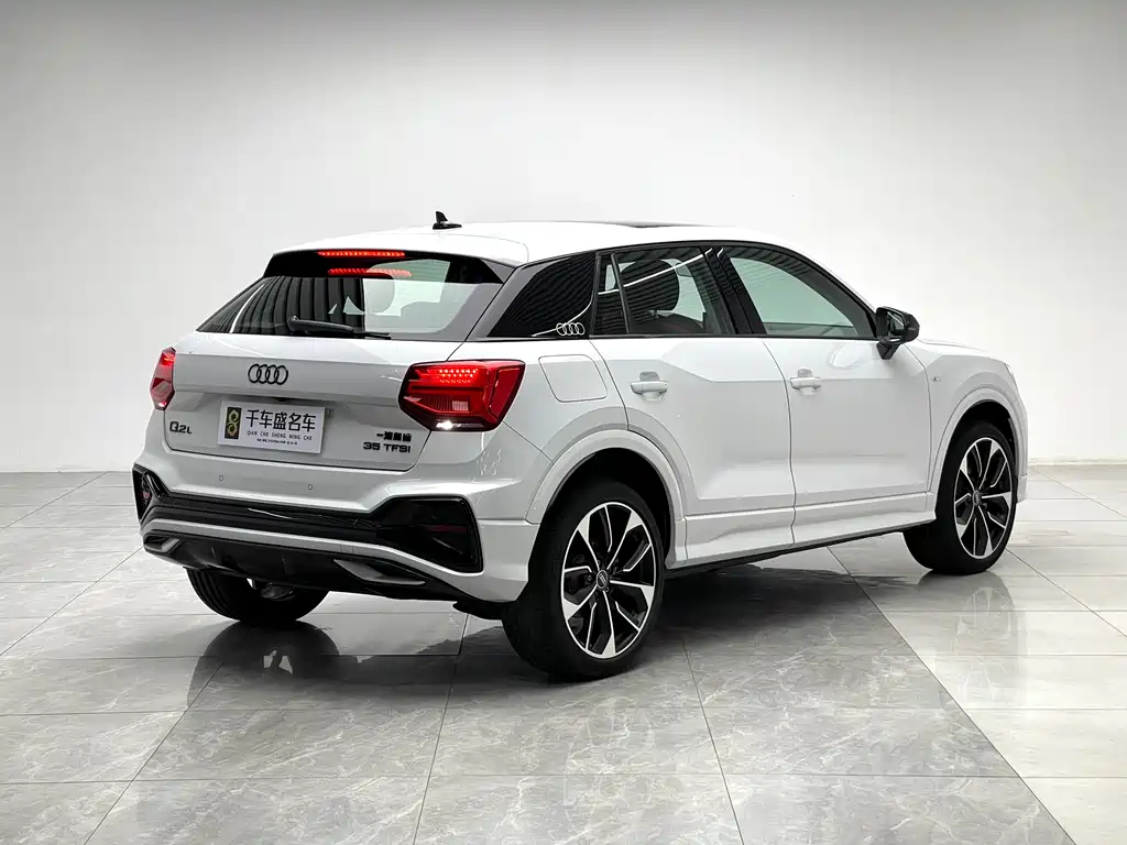 Audi Q2 L 奥迪Q2 L 2024款 改款 35 TFSI 豪华动感型