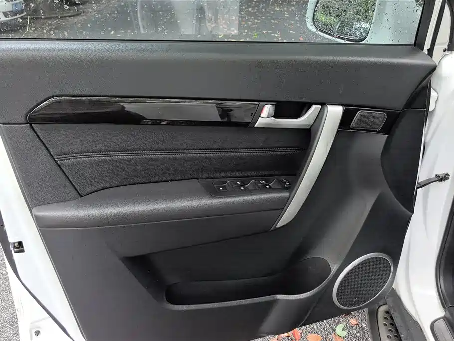 Captiva 2.4 L 2 WD City 7-seat