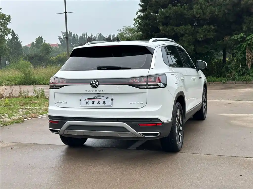 Tayron 300 TSI 2 WD Luxury Plus Advanced