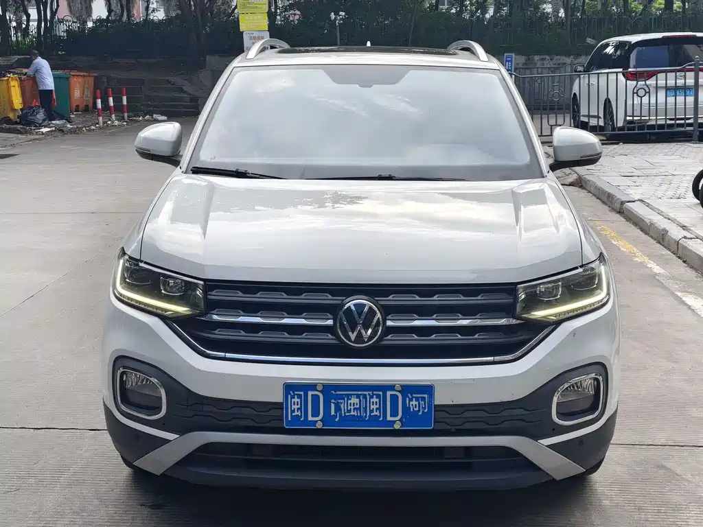 Tacqua 探影 2023款 200 TSI DSG R-Line智联版
