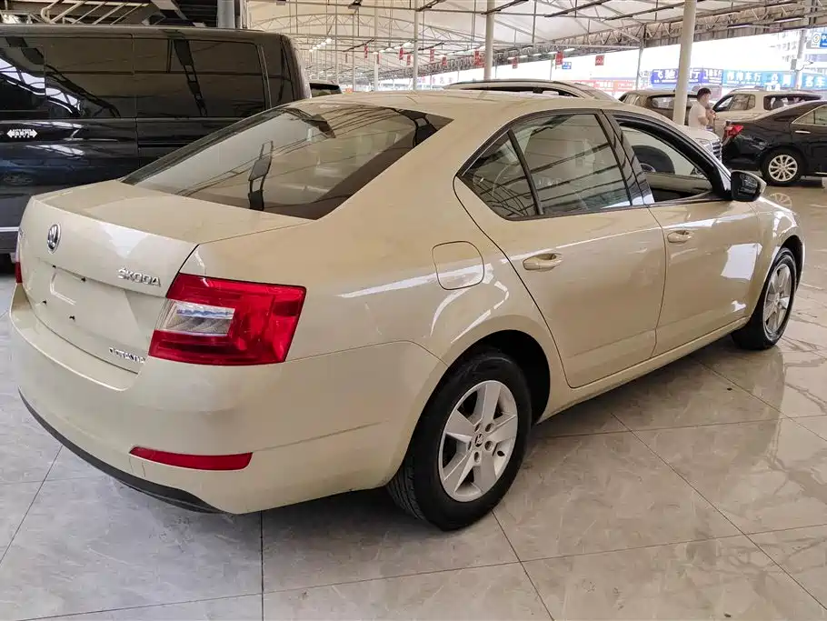 Octavia 明锐 2015款 1.6 L 手动逸致版