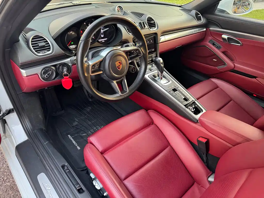 Porsche 718 Boxster 2.0 T