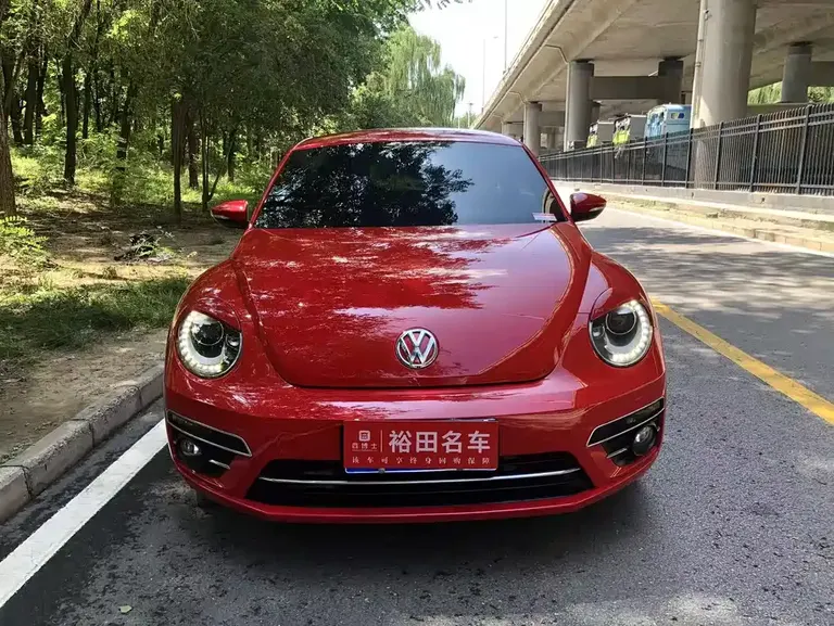 Volkswagen Beetle 180 TSI Comfort Joy