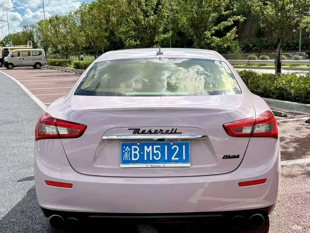 Ghibli 3.0 T Standard