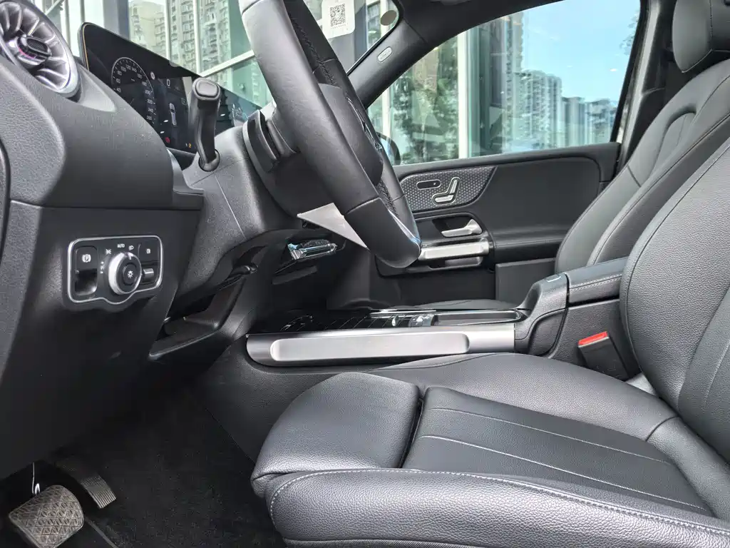 Mercedes-Benz GLB GLB 220 Fashion